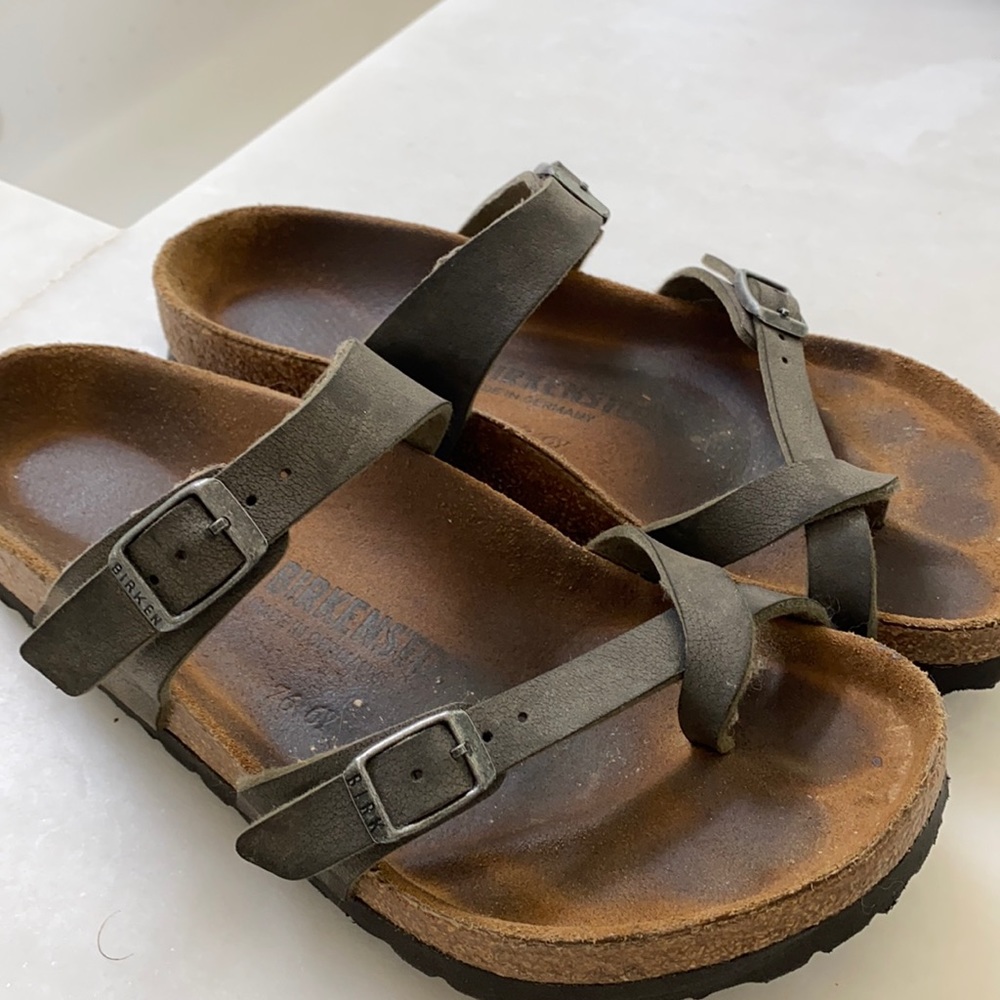 Birkenstock size 38.